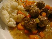 Fot. marinik, Pulpeciki w sosie ogorkowo-marchewkowym