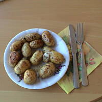 kartofelki z czosnkiem