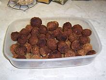 Fot. inka21, kulki  rybne  w  zalewie