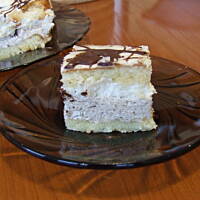 Ciasto biszkoptowe bananowo - śmietanowe