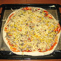 Pizza - najsłynniejszy placek drożdżowy świata