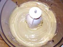 Fot. joeblack, Pszczółka z bakaliami