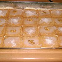 Biszkopt z kremem i herbatnikami