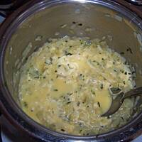 tarta ziemniaczana z nadzieniem cebulowo serowym