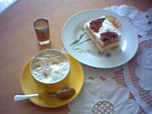 Fot. ulak, Biszkopt z kremem jabłkowym i bitą śmietaną