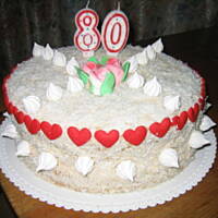 Tort Orzechowy z masą SNIKERS