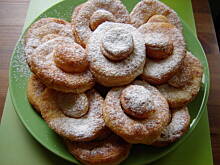 Fot. bing_translator, Donuts eNki