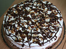 Fot. bing_translator, Orpheus-signature cake