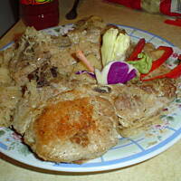 Schabowe na kapuście z jabłkiem