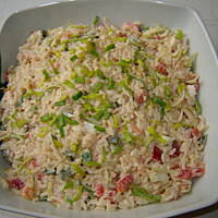 Sałatka z ryżem - smaczna i tania