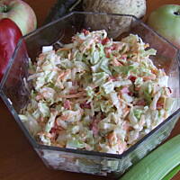 Surówka z kapusty pekińskiej - chrupiąca