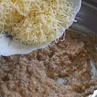 Pieczeń wieprzowa w cebulowo-serowej panierce