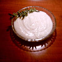 Pyszny sos chrzanowy