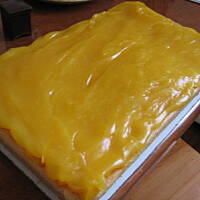 ciacho z bitą śmietaną