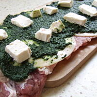 Rolada schabowa serowo-szpinakowa