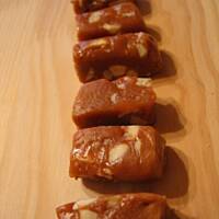 Krówki ciągutki z migdałami