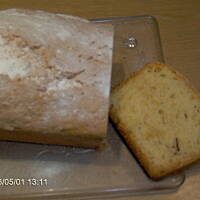 Babka z płatkami migdałowymi