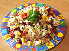 Fot. Delfix, sałatka z mortadelą