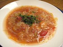 Fot. Glumanda, Zupa z białej kapusty, sprzyjająca odchudzaniu