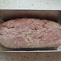 Pieczeń z parówkami