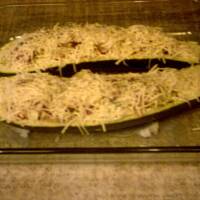 Cukinia faszerowana zapiekana z serem