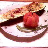 Cukinia faszerowana zapiekana z serem