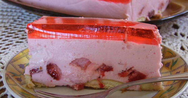 Express strawberry cake - przepis - bing_translator - wielkiezarcie.com