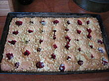 Fot. Anek:D, ciasto czereśniowe lub truskawkowe