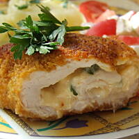Cutlets of chicken-stuffed