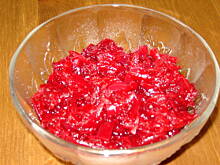 Fot. eNka, Sałatka z buraczków do słoika - najlepsza