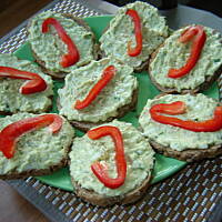 Pasta kanapkowa z awokado