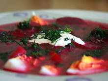 Fot. bing_translator, Powsinoga's young beet greens 