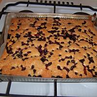 ciasto szybkościowe z czarną porzeczką