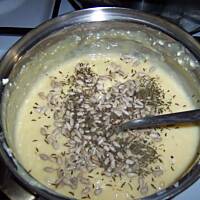 ser smażony z kminkiem