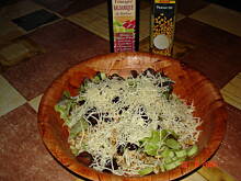 Fot. woila, sałatka z selerem naciowym