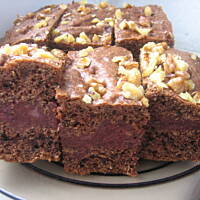 Orzechowiec z masą jabłkową