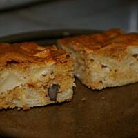 jabłkowiec z orzechami