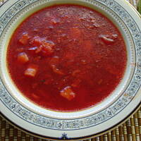 Zupa warzywna z buraczkiem