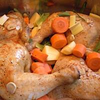 Udka z kurczaka z jarzynami - obiad jednogarnkowy