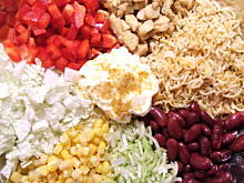 Fot. frankafiranka, Sałatka z zupek chińskich ulubiona