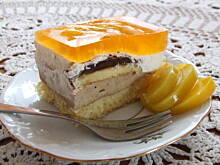 Fot. ilka76, Cappuccino z brzoskwiniami