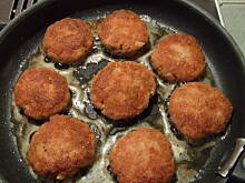 Fot. frankafiranka, Kotlety mielone czyli okrągłe kopleciki po mojemu