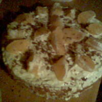 Tort pomarańczowy krojony na odwrót