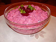 Fot. alidab, Sałatka z buraczków konserwowych 2