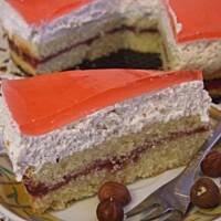 Orzechowo-malinowy torcik