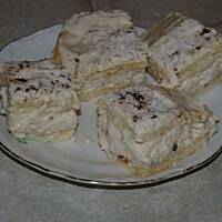 Kokosowy placek z kremem kawowym