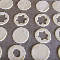 Kruche ciastka z dżemem