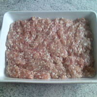 Pizza na miesie mielonym