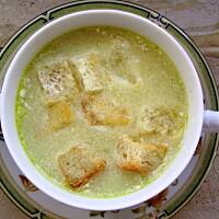 Zupa cebulowa z winem