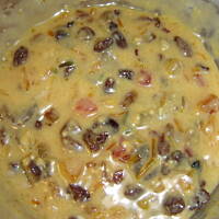 Mazurek z krówkowym kajmakiem